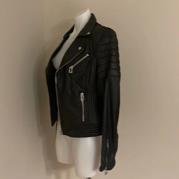 (NWT) Goosecraft Dual Zip Leather Black Biker Jacket, Medium